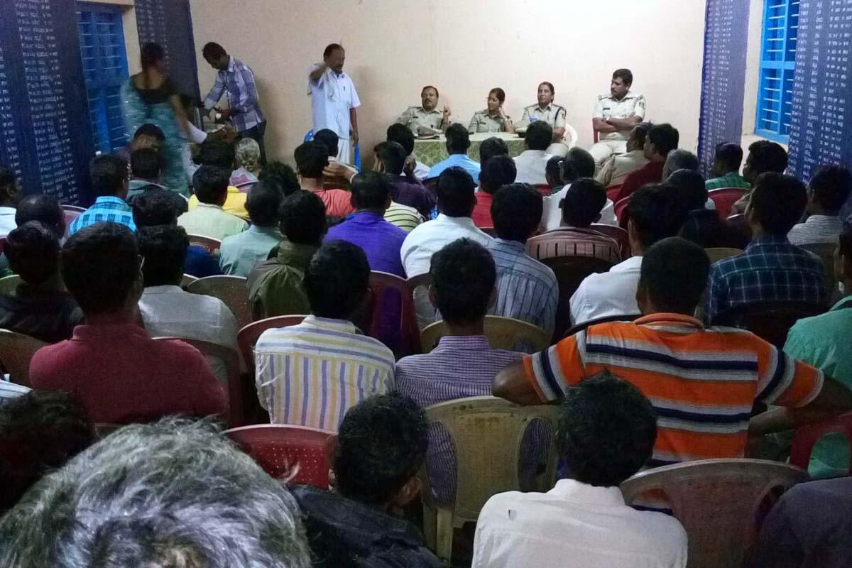 ಕಳ್ಳಭಟ್ಟಿ  ತಯಾರಿಕೆ, ಮಾರಾಟದ ವಿರುದ್ಧ ಕಠಿಣ ಕ್ರಮ: ಮೋಹನ್